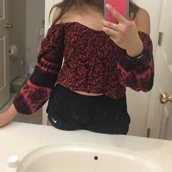 Boho Off the Shoulder Top - Picture 3 of 3